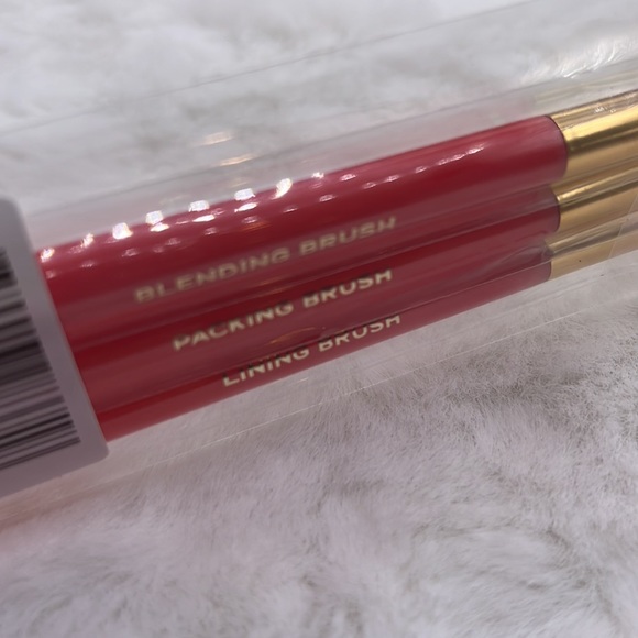 Alamar Cosmetics Essentials Eye Brush Trio - Picture 3 of 4